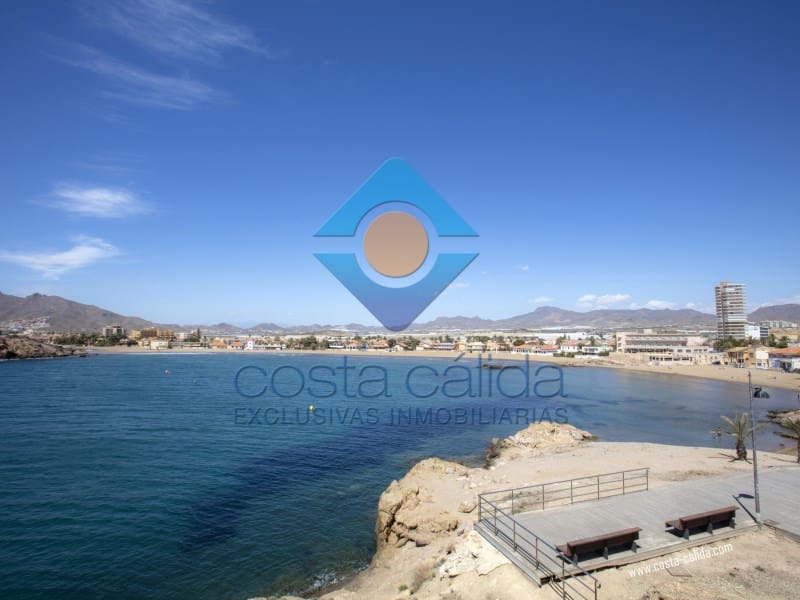 5 quarto Moradia para venda em Puerto de Mazarron com garagem - 320 000 € (Ref: 9322568)