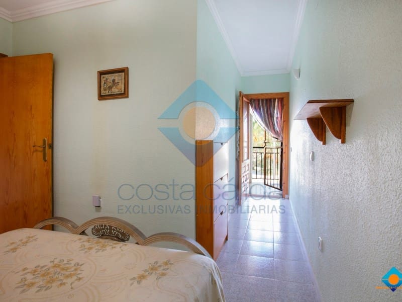 3 bedroom Townhouse for sale in Puerto de Mazarron with garage - € 175,000 (Ref: 9377930)