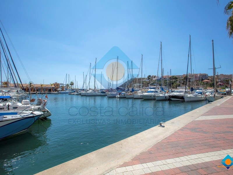 3 bedroom Flat for sale in Puerto de Mazarron with garage - € 102,500 (Ref: 9425790)