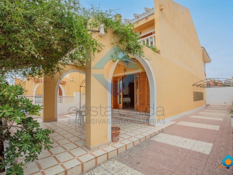 3 makuuhuone Huvila myytävänä paikassa Puerto de Mazarron mukana 
autotalli - 189 900 € (Ref: 9446892)