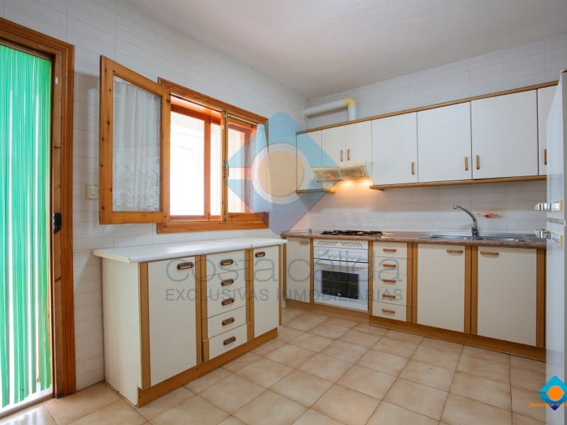 3 makuuhuone Huvila myytävänä paikassa Puerto de Mazarron mukana 
autotalli - 189 900 € (Ref: 9446892)