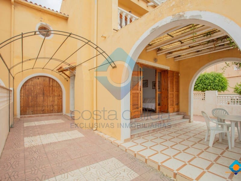 3 makuuhuone Huvila myytävänä paikassa Puerto de Mazarron mukana 
autotalli - 189 900 € (Ref: 9446892)