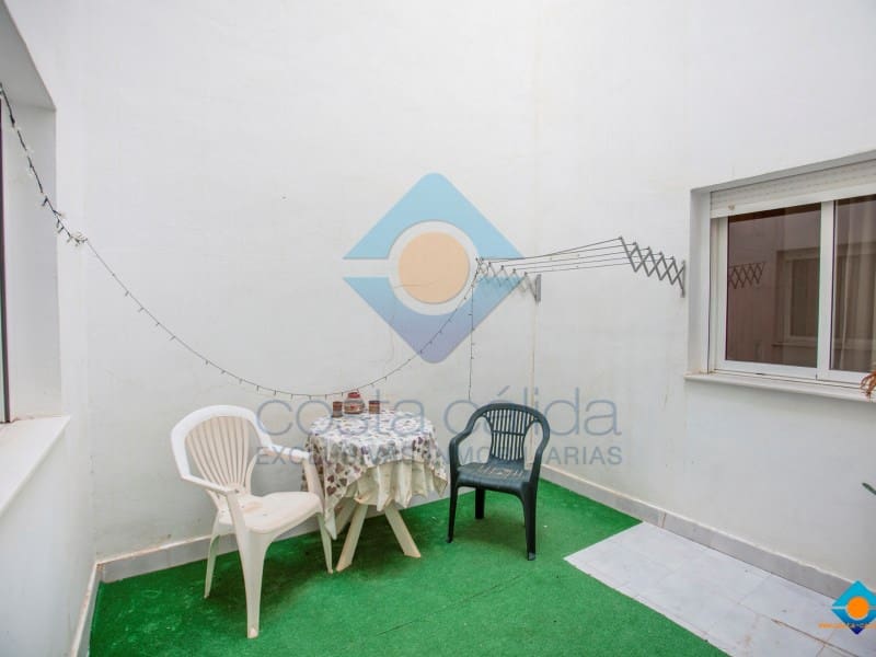 3 makuuhuone Asunto myytävänä paikassa Puerto de Mazarron mukana 
autotalli - 105 900 € (Ref: 9571435)