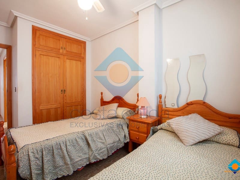 3 makuuhuone Asunto myytävänä paikassa Puerto de Mazarron mukana 
autotalli - 105 900 € (Ref: 9571435)