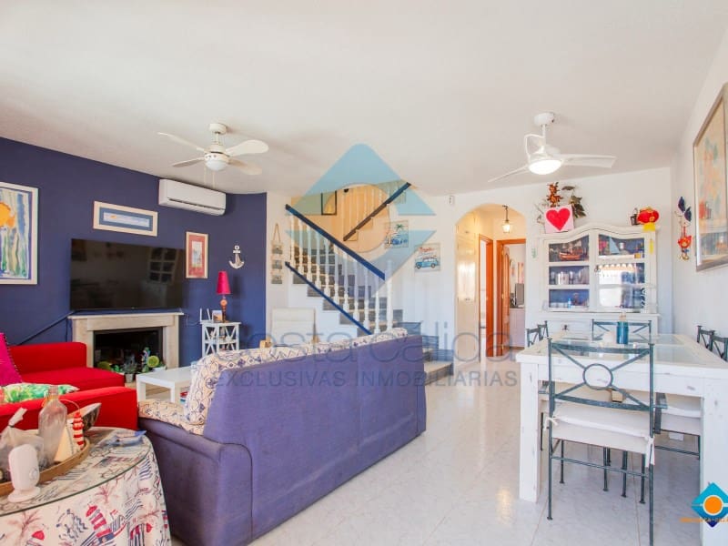 4 bedroom Villa for sale in Puerto de Mazarron - € 295,000 (Ref: 9721487)