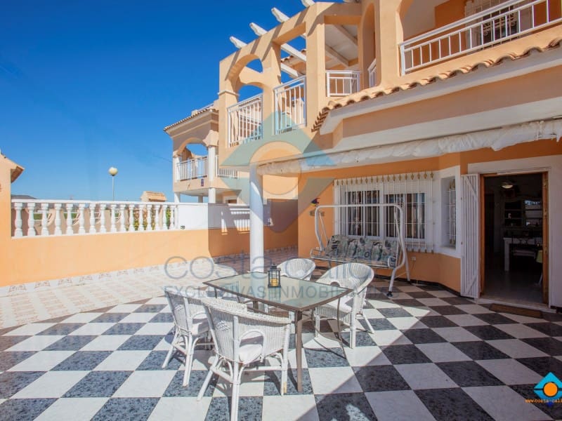 4 bedroom Villa for sale in Puerto de Mazarron - € 295,000 (Ref: 9721487)