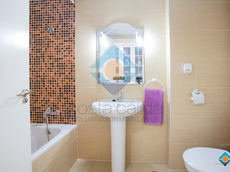 1 slaapkamer Flat te koop in Puerto de Mazarron met garage - € 124.900 (Ref: 9871659)