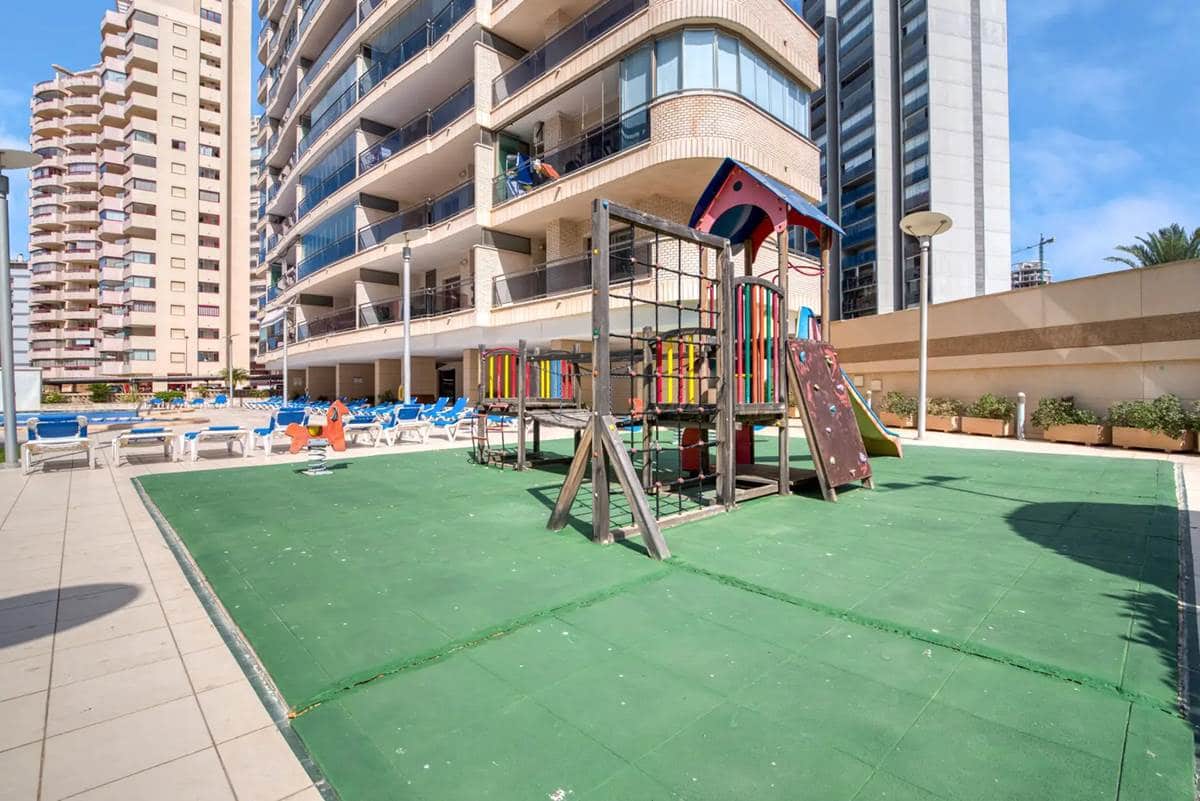 1 Zimmer Apartment zu verkaufen in Calpe / Calp mit Pool Garage - 370.000 € (Ref: 10072996)