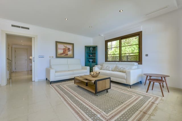 4 bedroom Bungalow for sale in Altea - € 1,500,000 (Ref: 6971409)