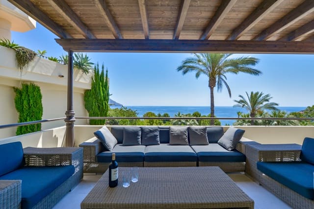 4 bedroom Bungalow for sale in Altea - € 1,500,000 (Ref: 6971409)
