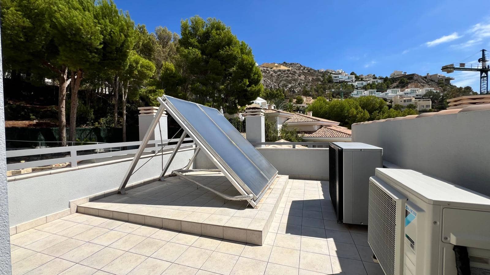 Chalet de 4 habitaciones en Altea en venta - 1.995.000 € (Ref: 8560464)