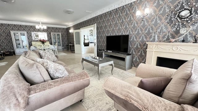 4 bedroom Villa for sale in Altea - € 1,995,000 (Ref: 8560464)