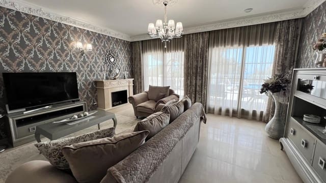 4 bedroom Villa for sale in Altea - € 1,995,000 (Ref: 8560464)