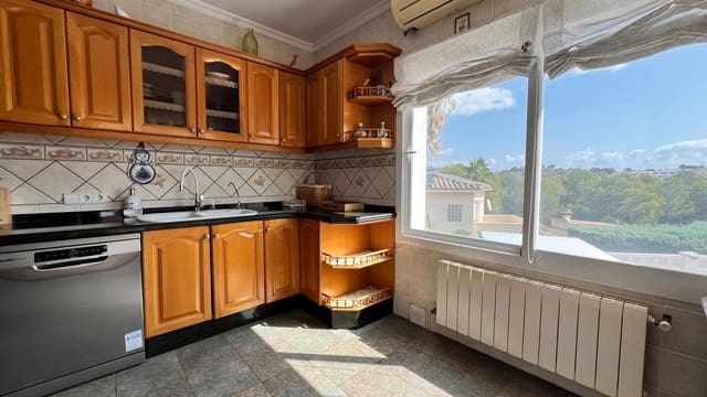 7 bedroom Villa for sale in Calpe / Calp - € 1,200,000 (Ref: 8674945)