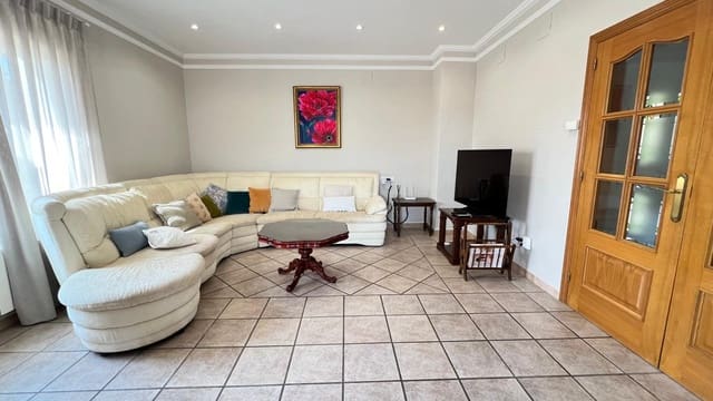 7 bedroom Villa for sale in Calpe / Calp - € 1,200,000 (Ref: 8674945)