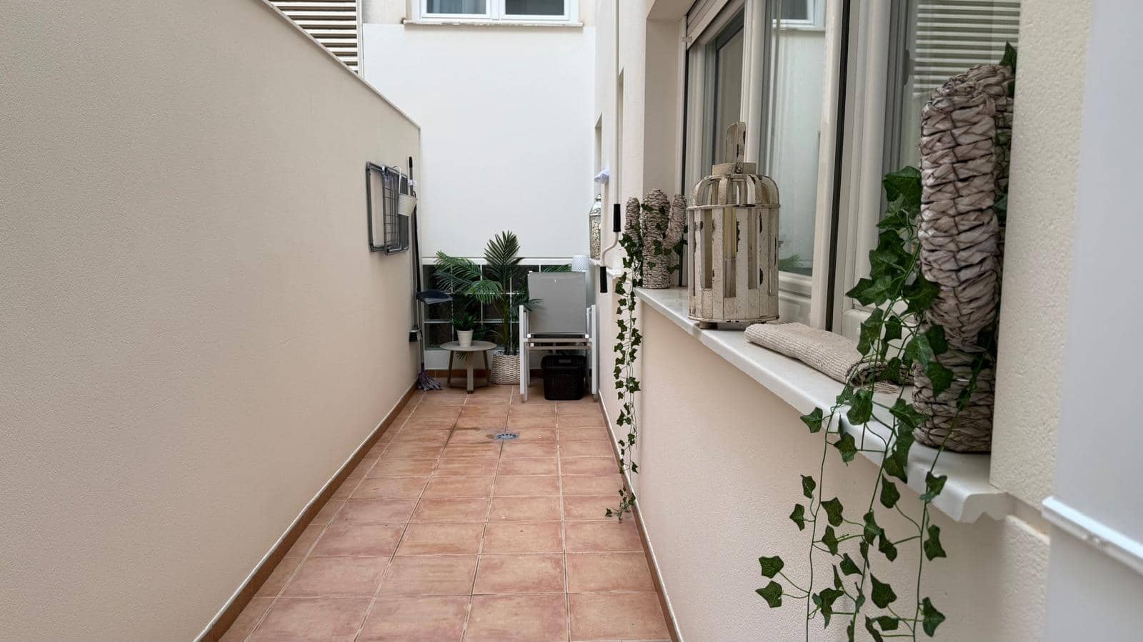 2 bedroom Apartment for sale in Altea - € 325,000 (Ref: 8977143)