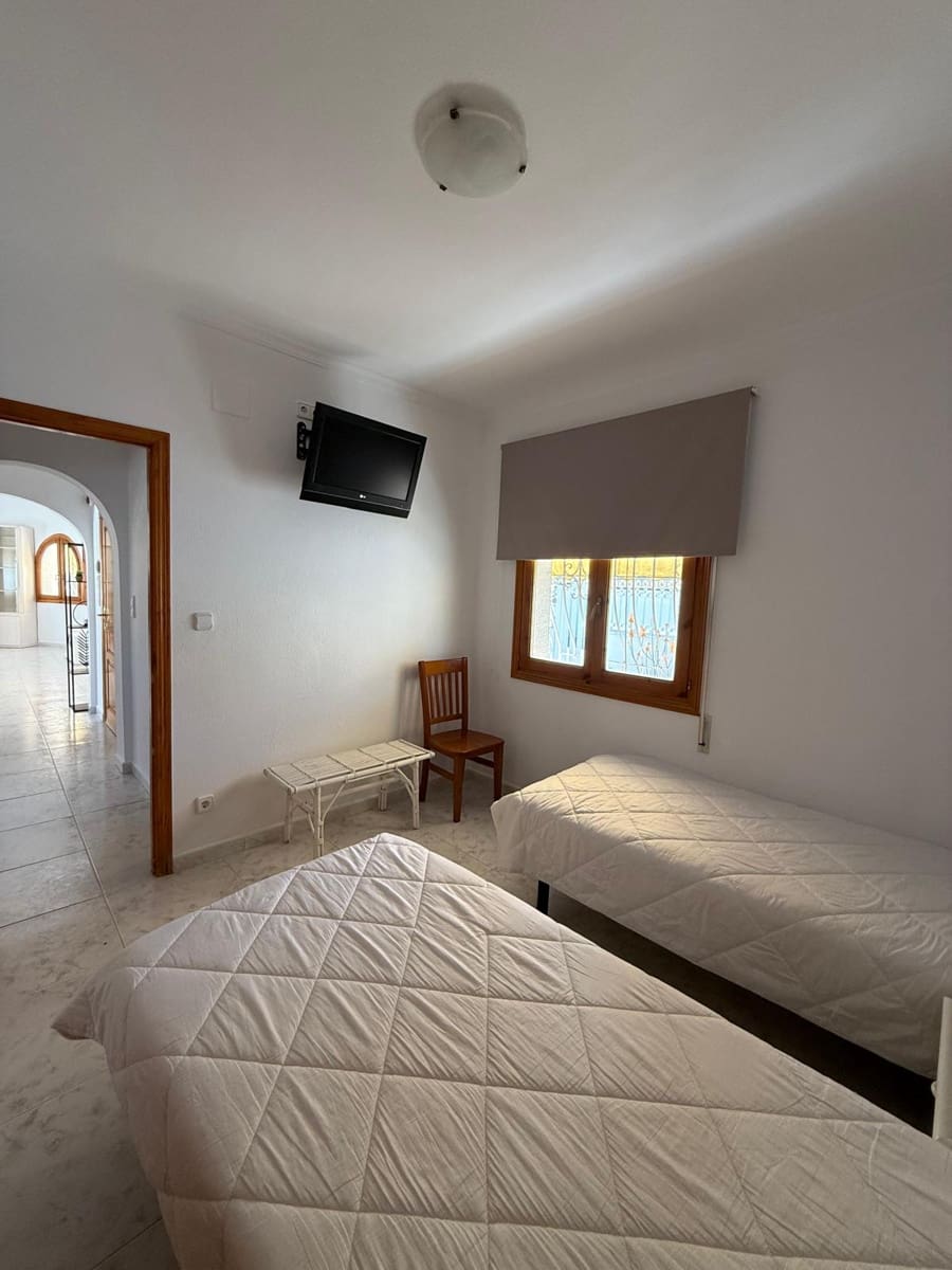 4 makuuhuone Huvila myytävänä paikassa Calpe / Calp - 550 000 € (Ref: 8981463)