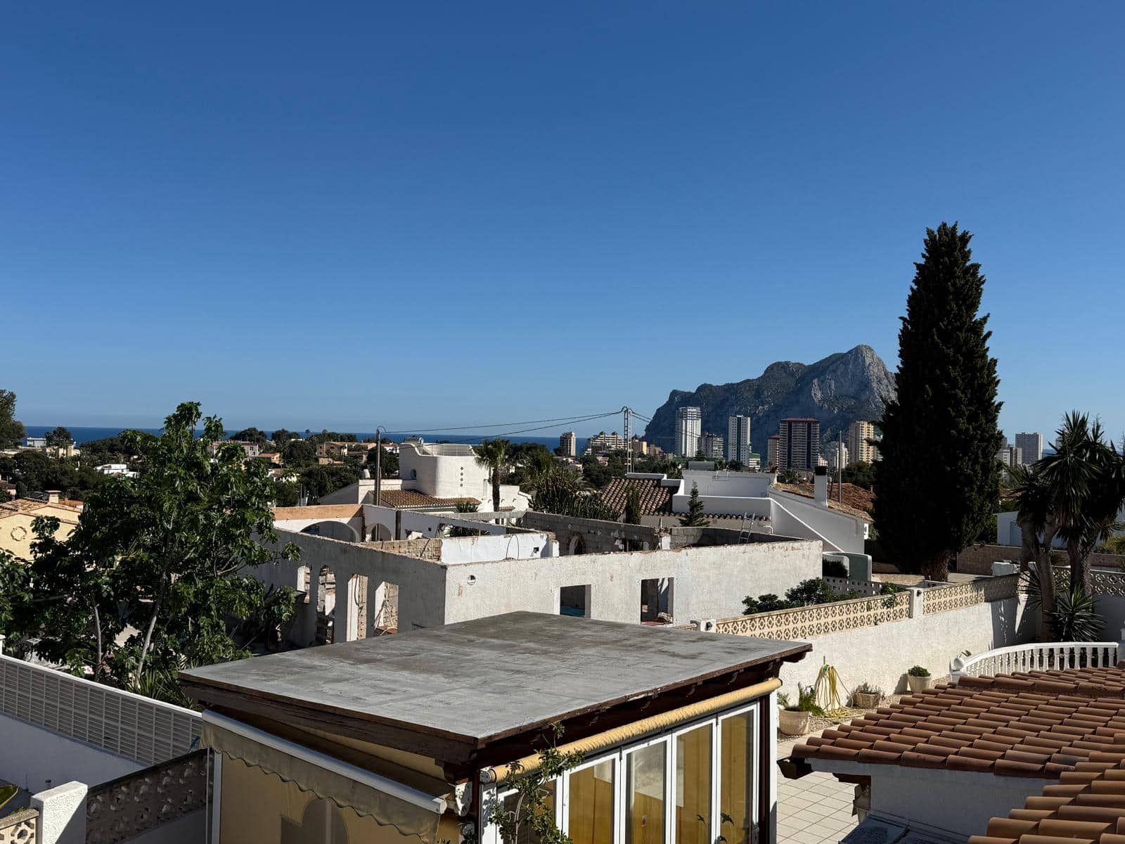 4 makuuhuone Huvila myytävänä paikassa Calpe / Calp - 550 000 € (Ref: 8981463)