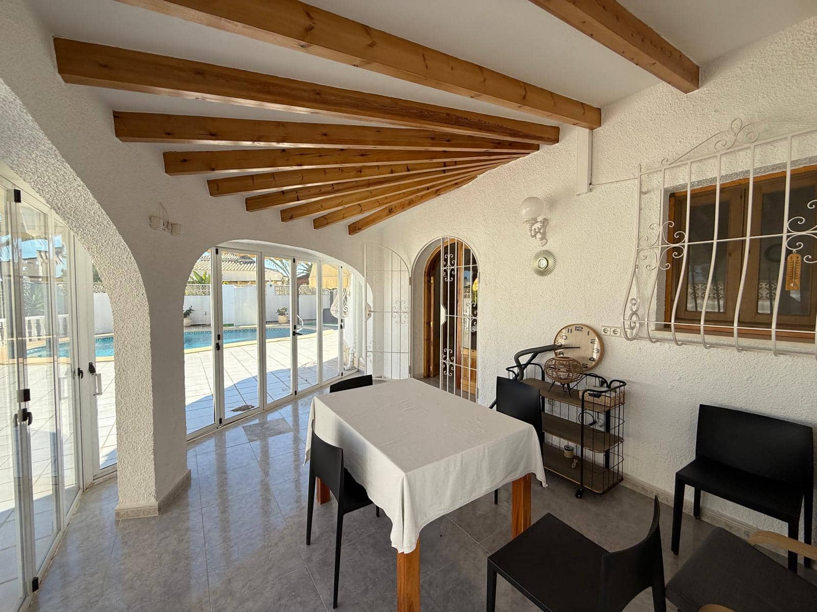 4 makuuhuone Huvila myytävänä paikassa Calpe / Calp - 550 000 € (Ref: 8981463)