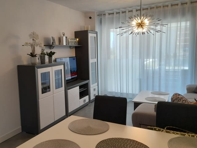 2 bedroom Apartment for sale in Calpe / Calp - € 425,000 (Ref: 9237730)