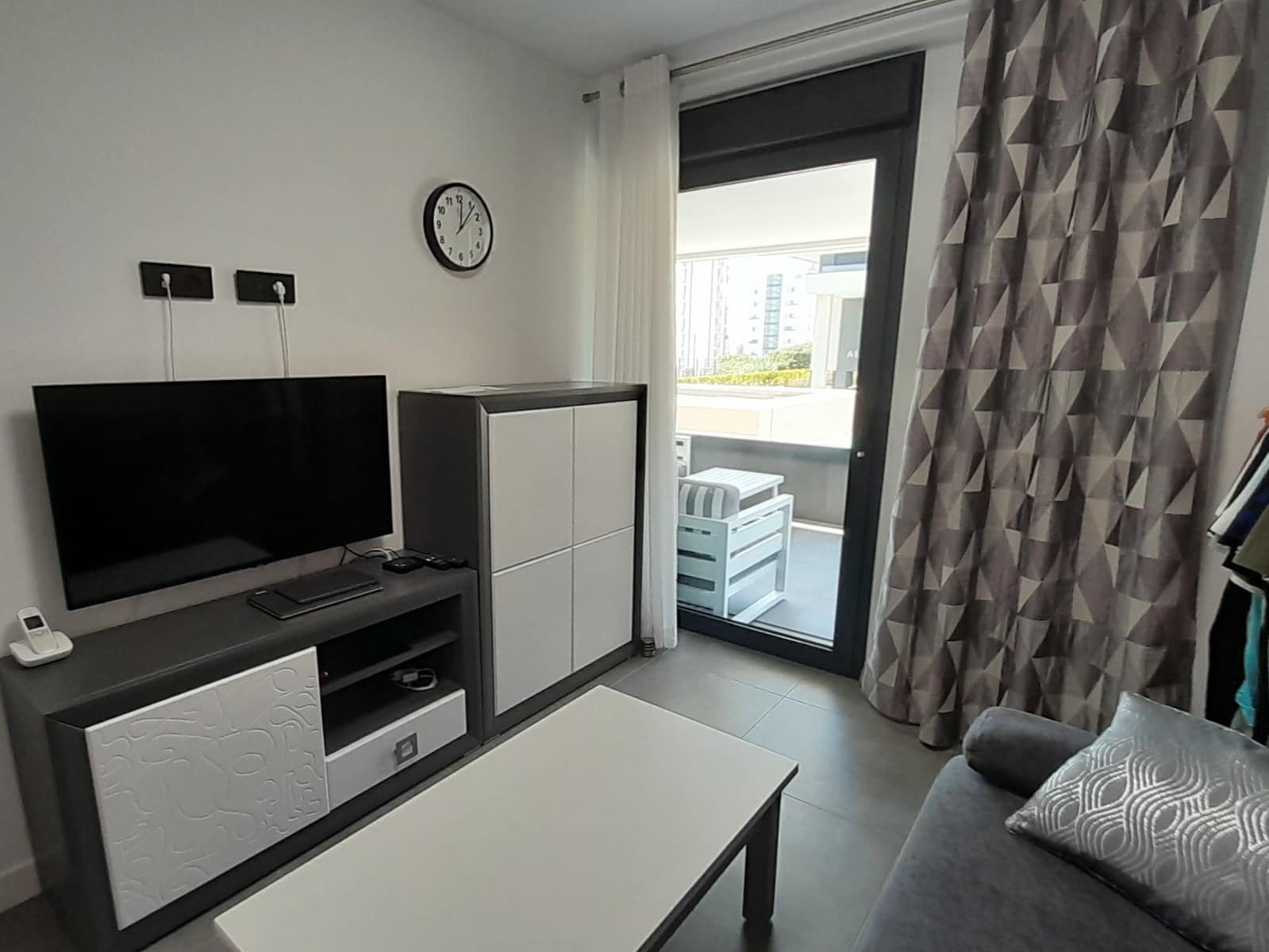 2 bedroom Apartment for sale in Calpe / Calp - € 425,000 (Ref: 9237730)