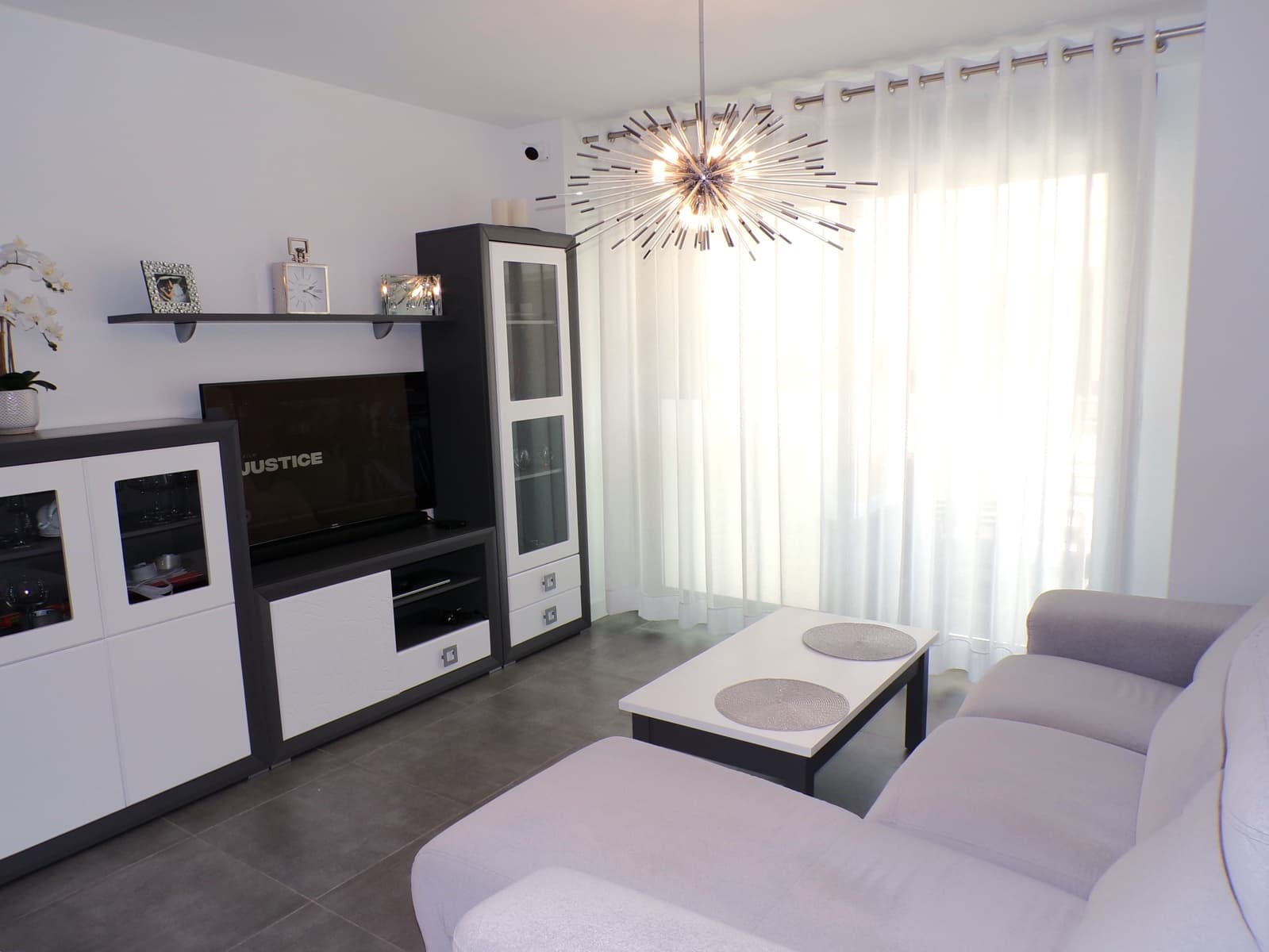 2 bedroom Apartment for sale in Calpe / Calp - € 425,000 (Ref: 9237730)