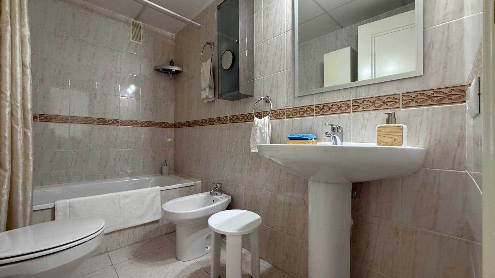 3 bedroom Apartment for sale in Calpe / Calp - € 715,000 (Ref: 9247429)