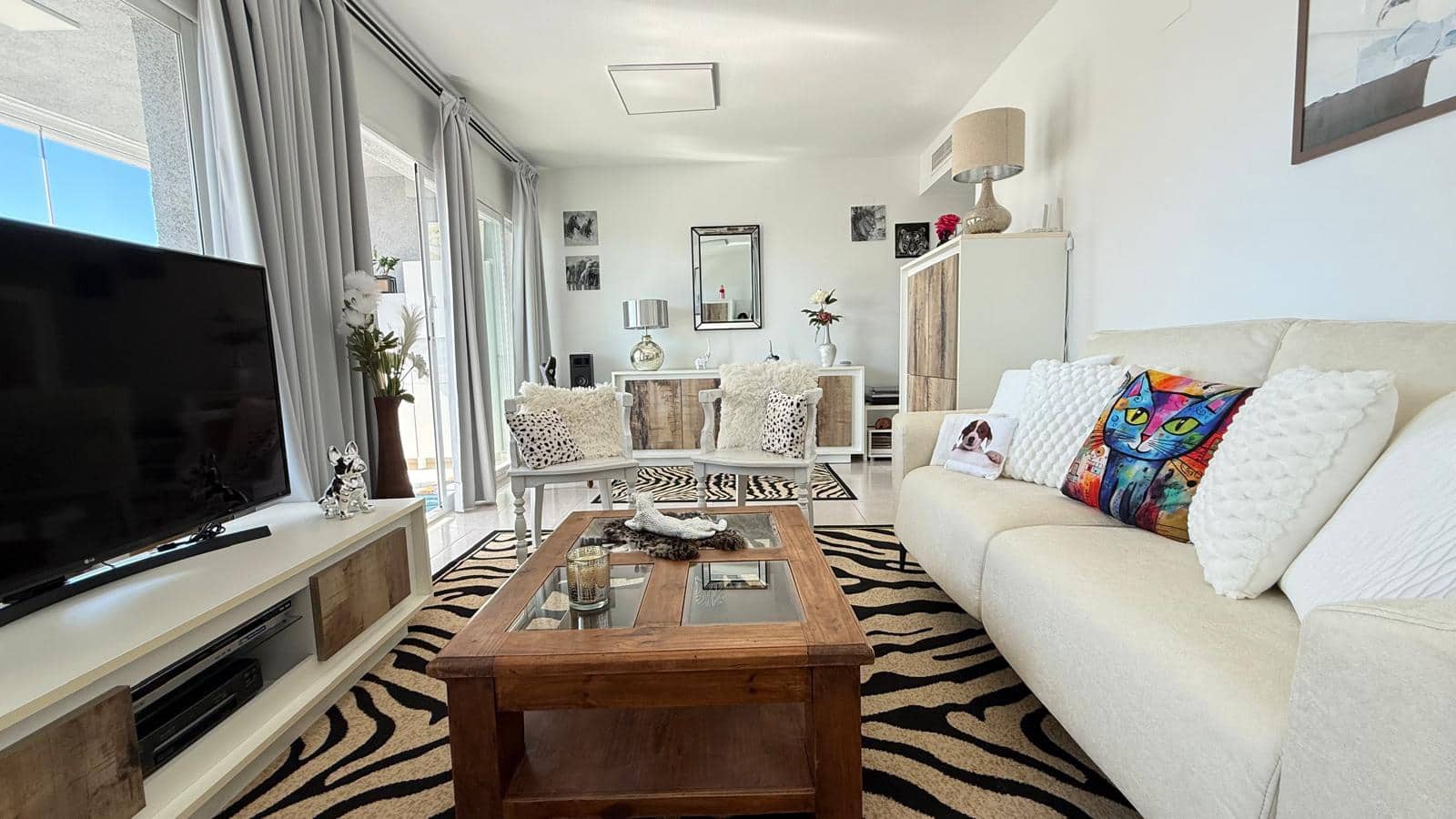 3 bedroom Apartment for sale in Calpe / Calp - € 715,000 (Ref: 9247429)