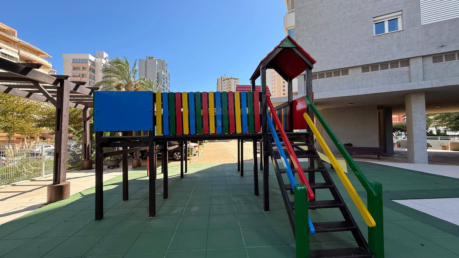 3 bedroom Apartment for sale in Calpe / Calp - € 715,000 (Ref: 9247429)