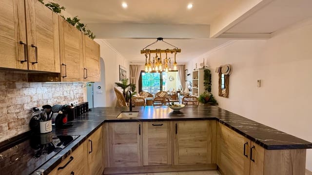 2 soveværelse Lejlighed til salg i Altea - € 595.000 (Ref: 9296382)