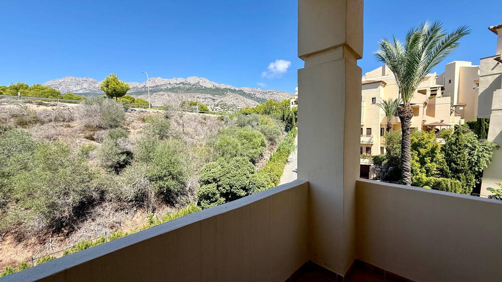 2 soveværelse Lejlighed til salg i Altea - € 595.000 (Ref: 9296382)