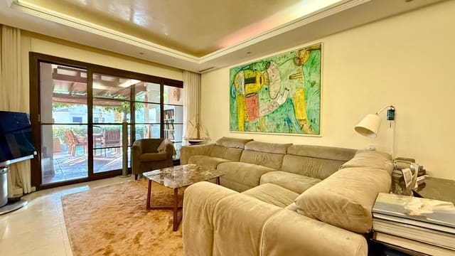 3 slaapkamer Appartement te koop in Altea - € 695.000 (Ref: 9467623)