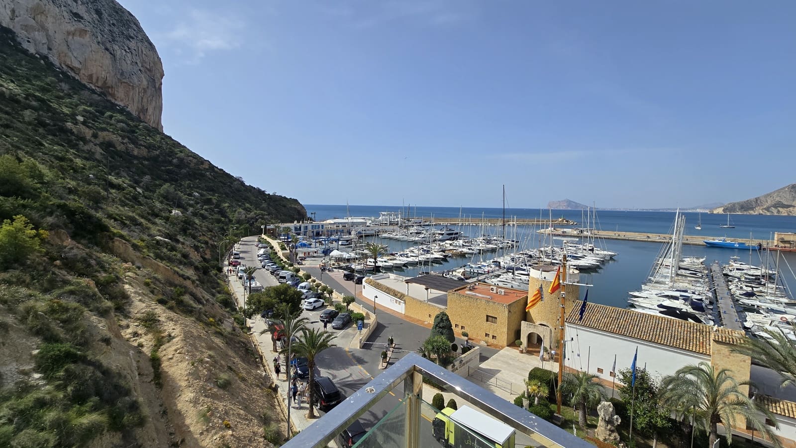 2 bedroom Apartment for sale in Calpe / Calp - € 600,000 (Ref: 9757598)