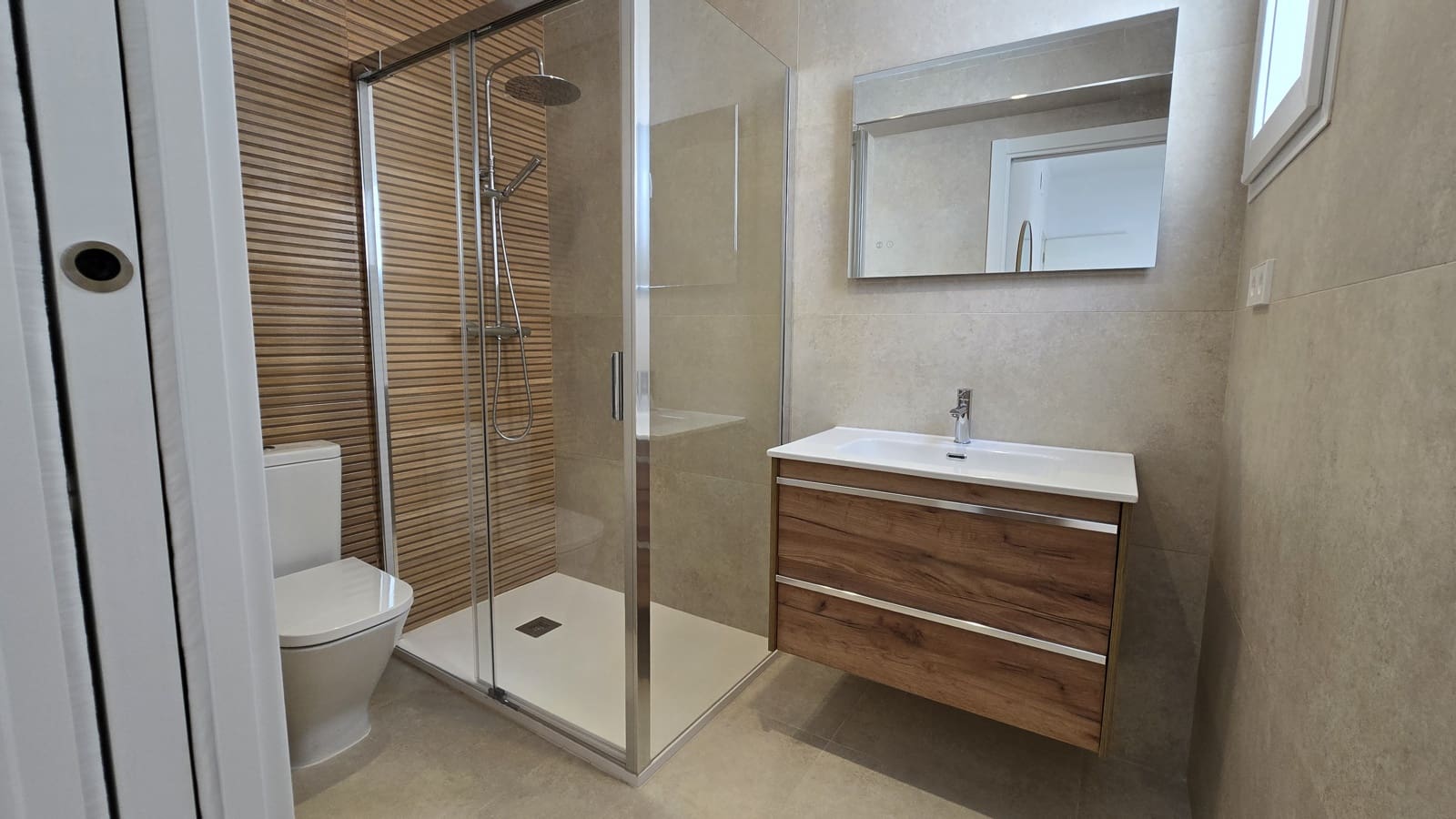 2 bedroom Apartment for sale in Calpe / Calp - € 600,000 (Ref: 9757598)