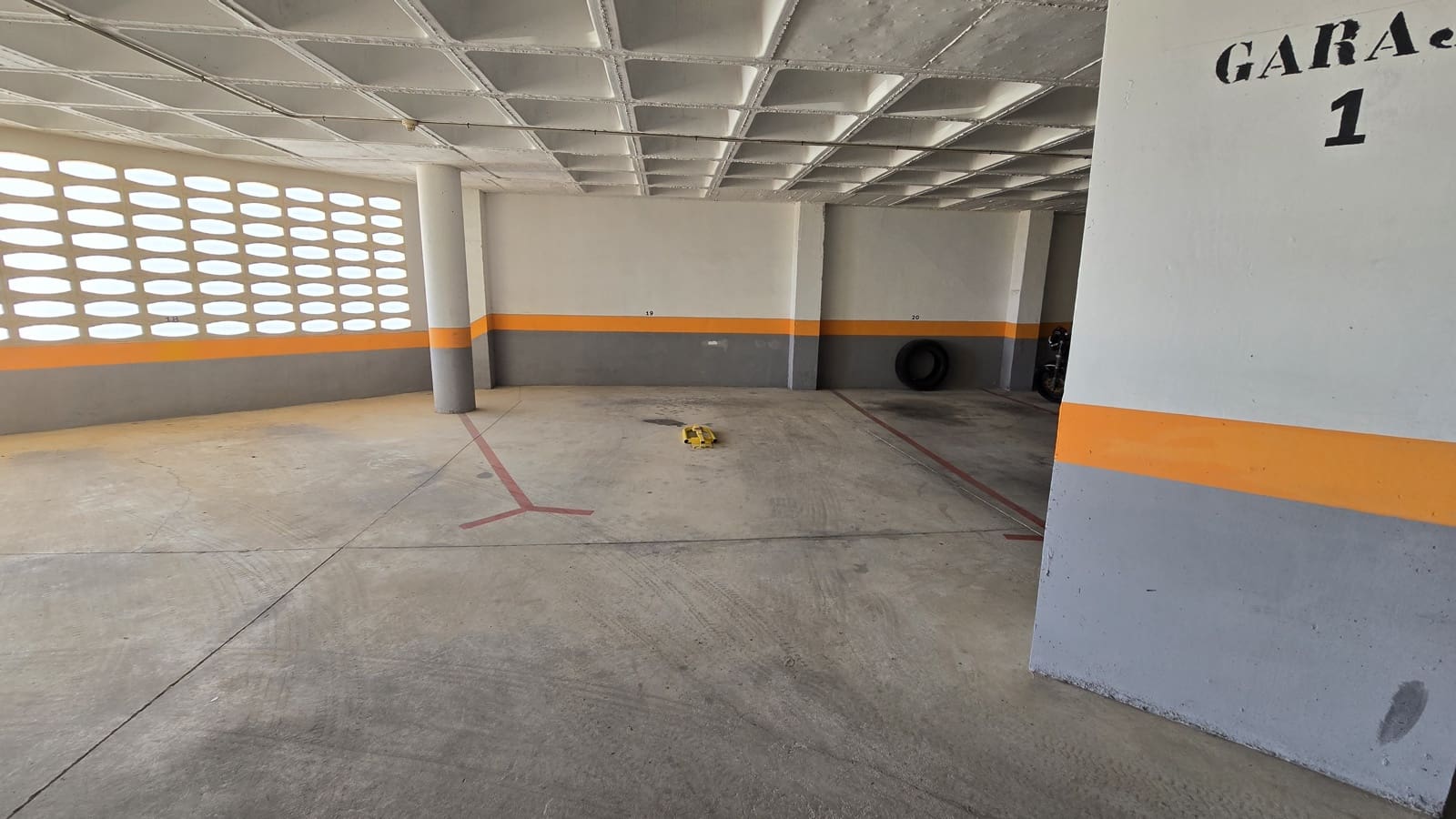 2 bedroom Apartment for sale in Calpe / Calp - € 600,000 (Ref: 9757598)