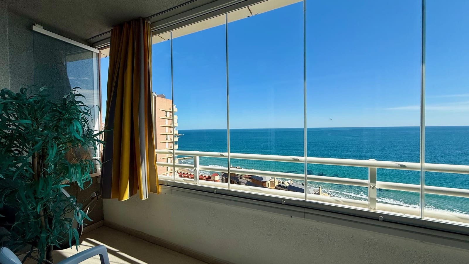 2 bedroom Apartment for sale in Calpe / Calp - € 630,000 (Ref: 9757599)