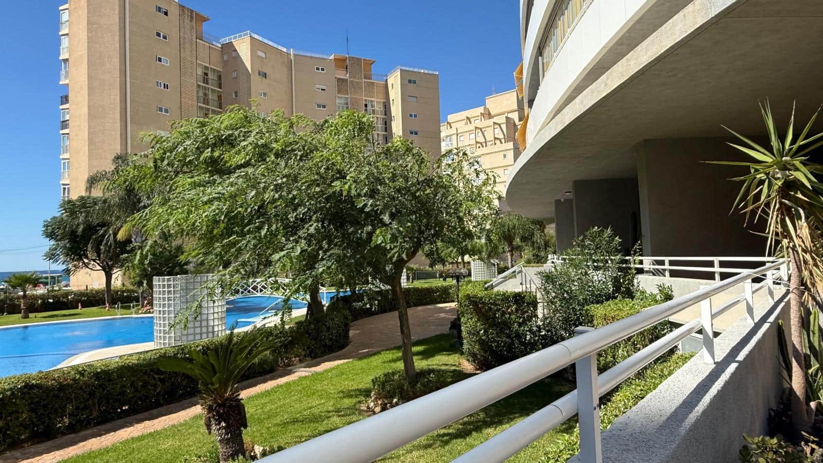 2 bedroom Apartment for sale in Calpe / Calp - € 630,000 (Ref: 9757599)