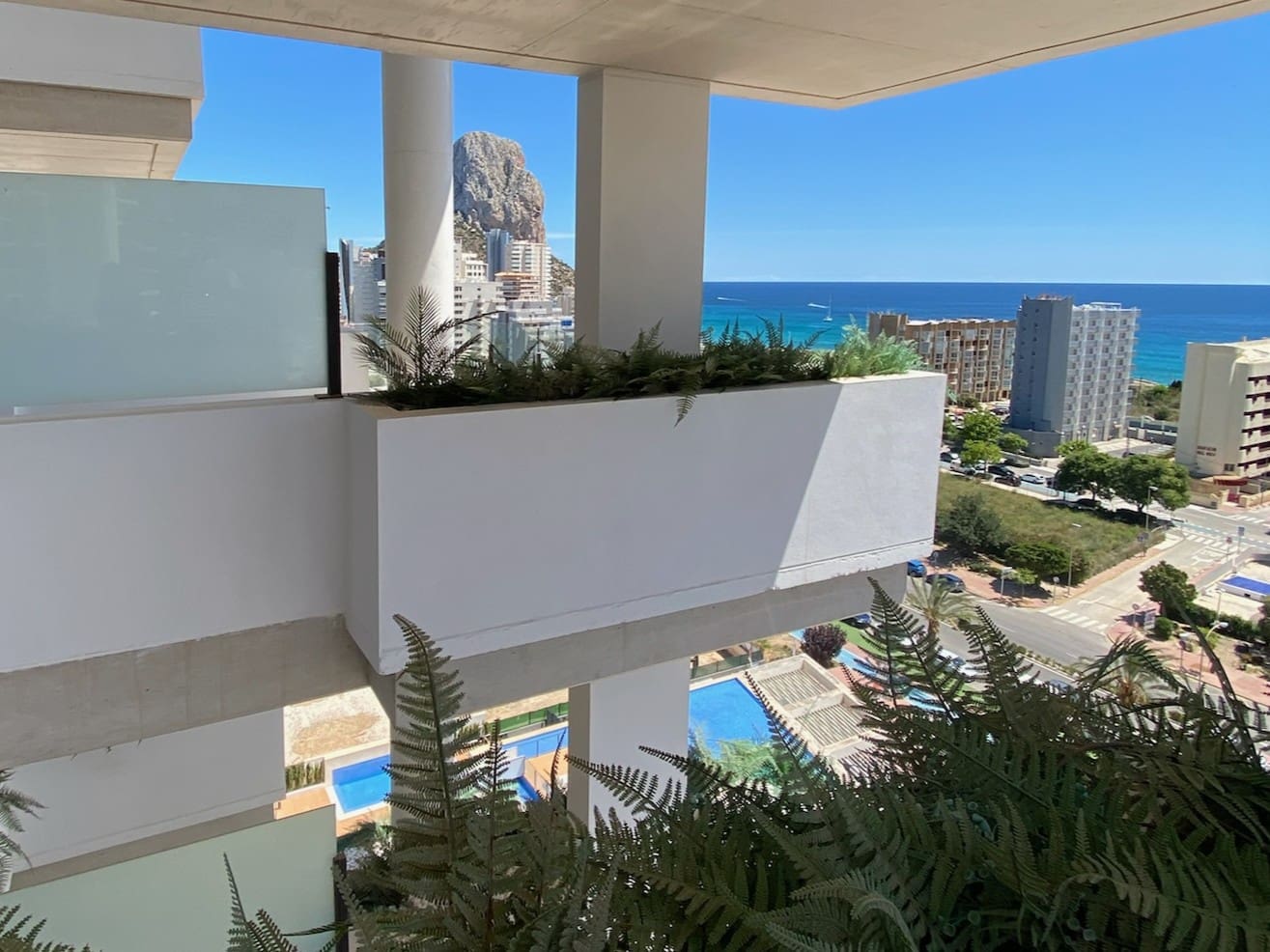 3 quarto Apartamento para venda em Calpe / Calp com piscina garagem - 850 000 € (Ref: 9935111)