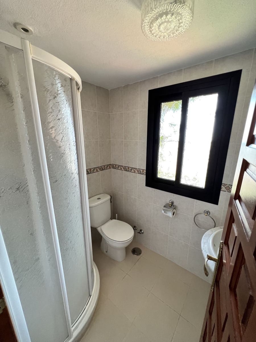 4 bedroom Villa for sale in Mijas with pool garage - € 899,000 (Ref: 8064281)