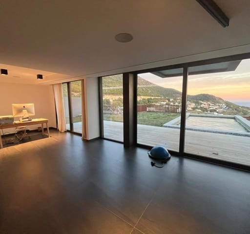 4 sypialnia Willa na sprzedaż w Mijas pueblo, Mijas z basenem - 1 600 000 € (Ref: 8705182)