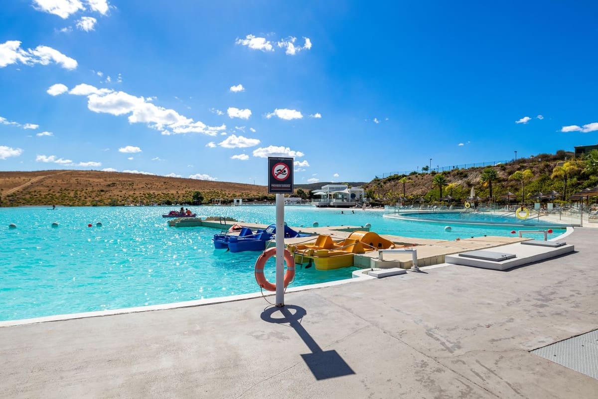 2 bedroom Apartment for sale in Casares with garage - € 390,000 (Ref: 8850319)