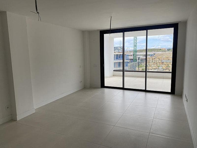 3 bedroom Apartment for sale in Benalmadena with pool - € 649,000 (Ref: 8942765)