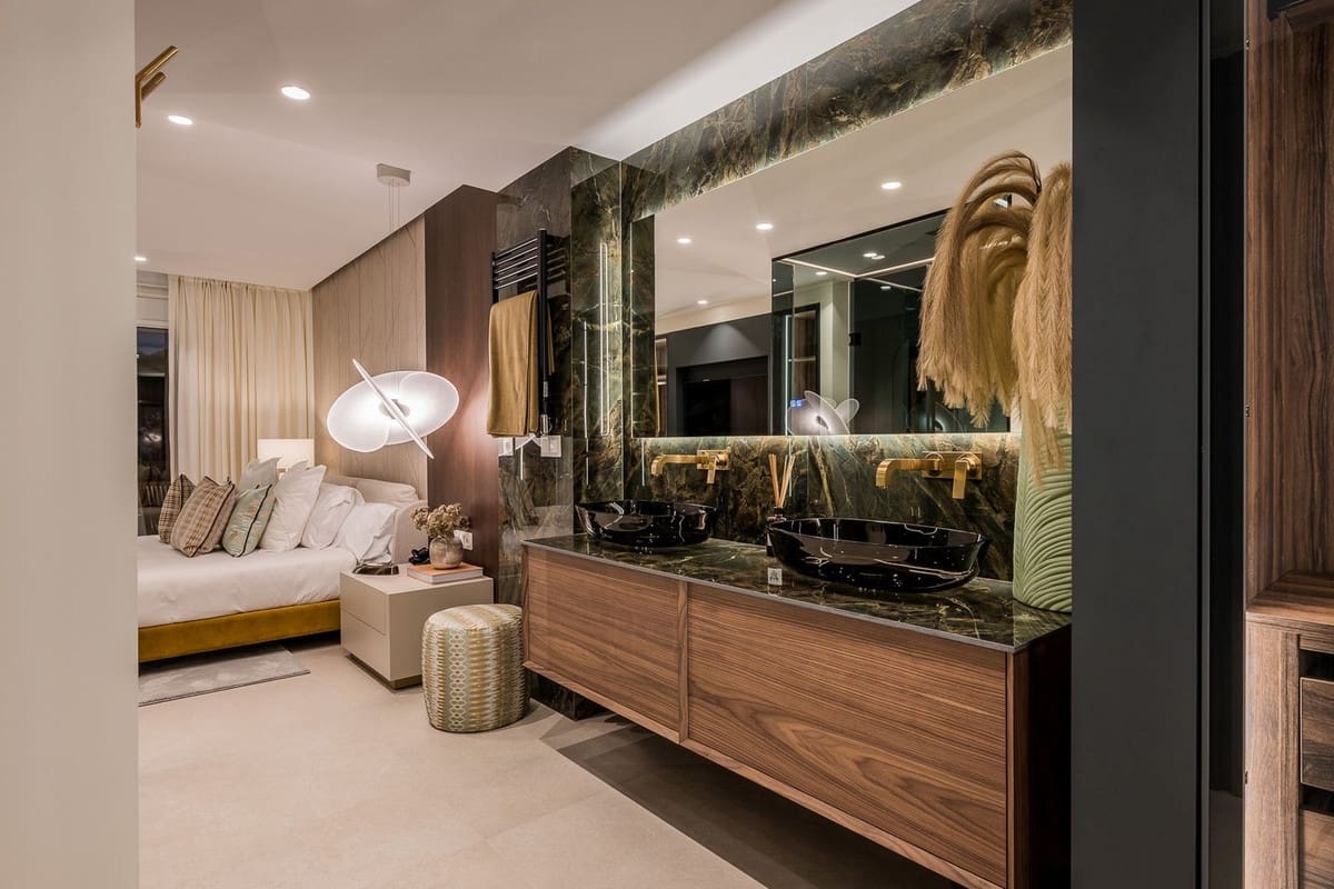 3 quarto Apartamento para venda em Los Monteros - 2 250 000 € (Ref: 9023020)