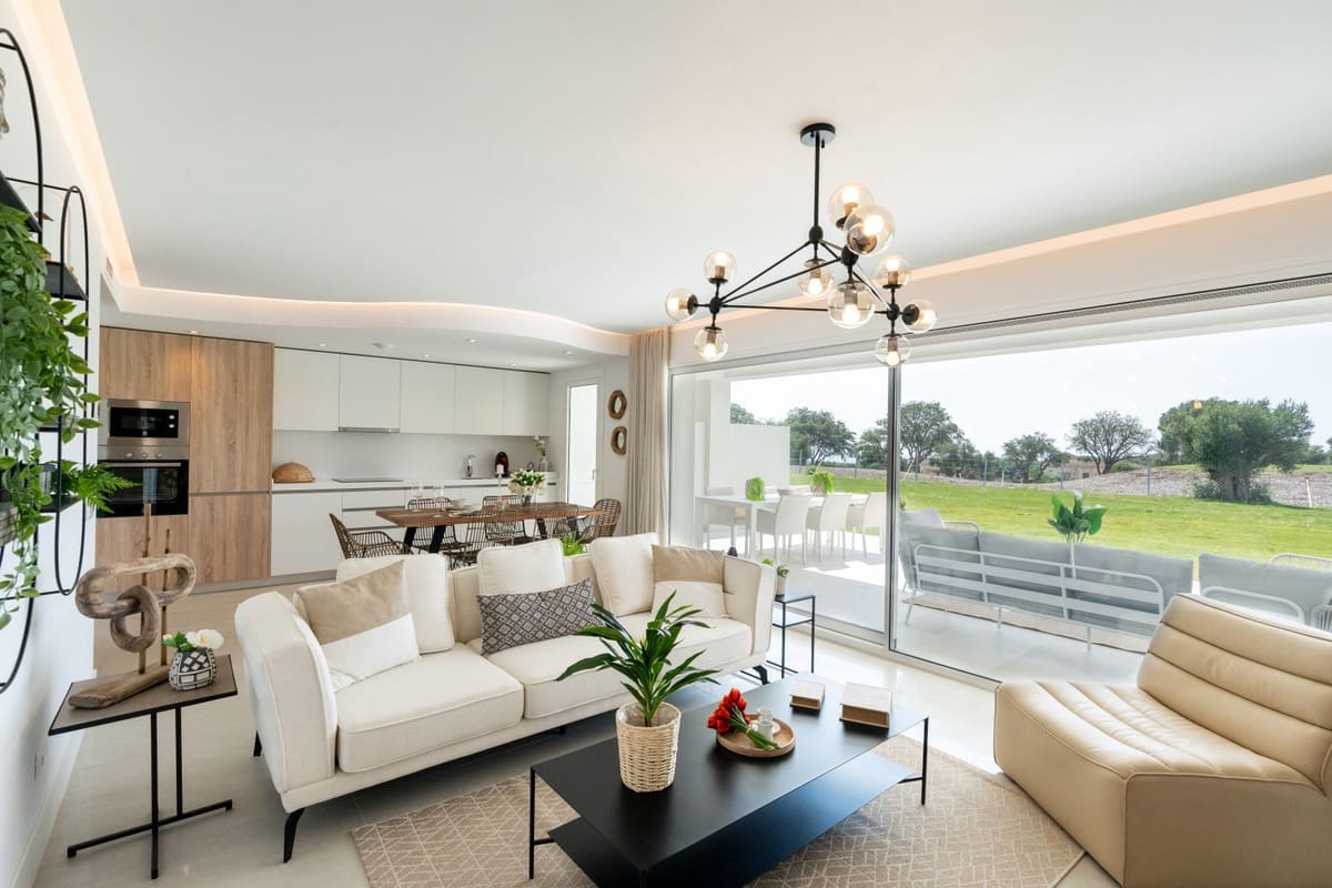 2 soveværelse Lejlighed til salg i San Roque - € 405.000 (Ref: 9047428)