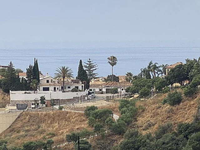 2 makuuhuone Huoneisto myytävänä paikassa Benalmadena Costa, Benalmádena mukana uima-altaan - 595 000 € (Ref: 9102684)