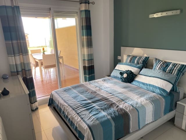 2 bedroom Apartment for sale in Fuengirola with pool - € 395,000 (Ref: 9303033)