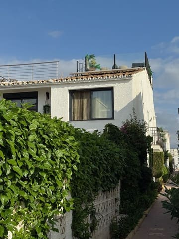 3 soveværelse Byhus til salg i New Golden Mile, Estepona - € 849.000 (Ref: 9324226)