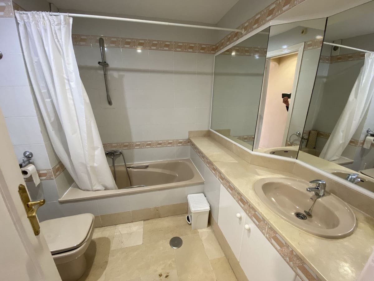 2 bedroom Apartment for sale in Mijas with pool - € 310,000 (Ref: 9395679)