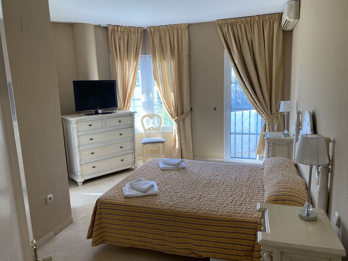 3 quarto Apartamento para venda em Mijas com piscina - 395 000 € (Ref: 9395681)