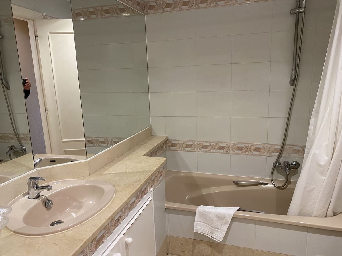 2 soverom Leilighet til salgs i Mijas Golf med svømmebasseng - € 275 000 (Ref: 9398144)